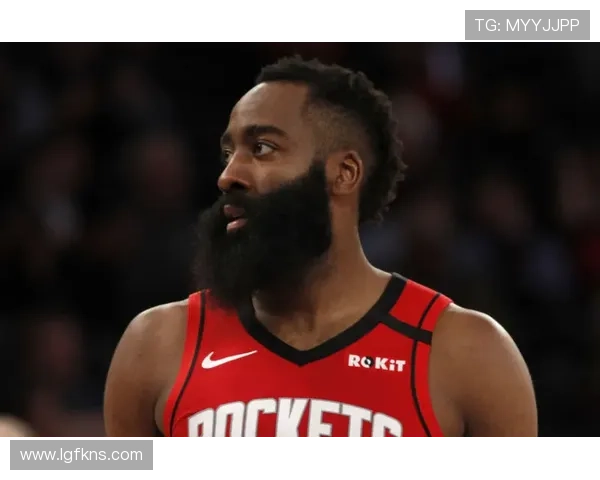 东契奇狂砍44分却求防守点赞